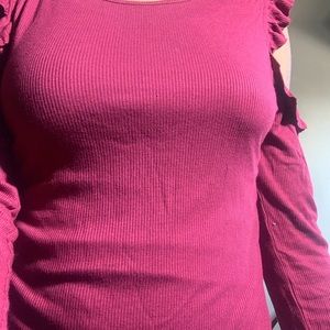 Dressy shirt with shoulder rips and ruffles